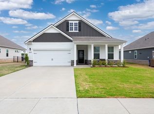 3119 White Harbor Dr, White House, TN 37188