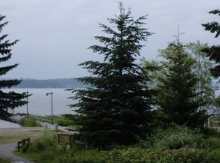 9330 NE Juanita Dr APT 204, Kirkland, WA 98034