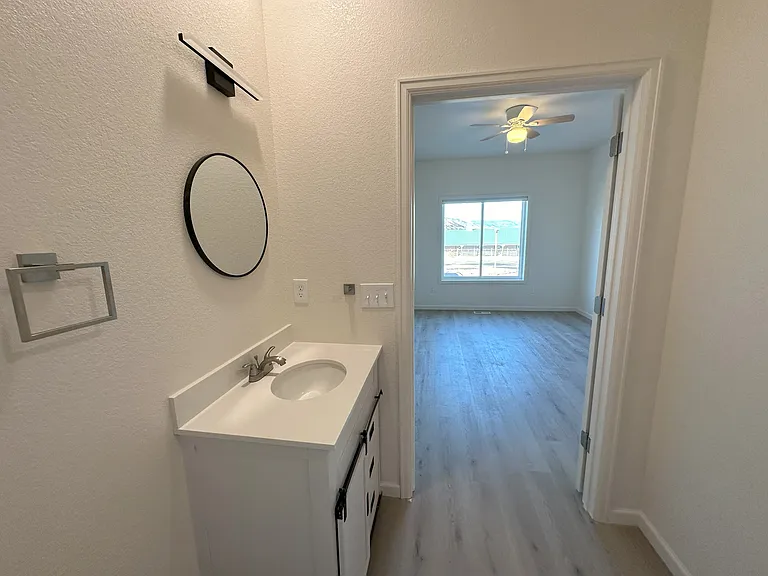 1744 Mariposa Rd #B-2 — Photo 20