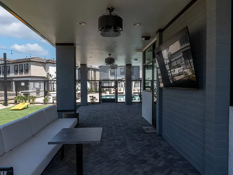 Zenn Skyview — Photo 51