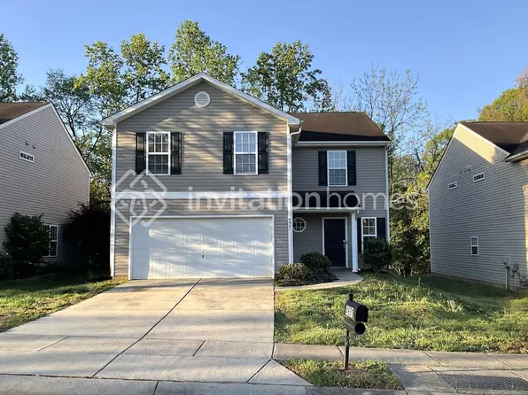 4931 Autumn Oak Dr, Charlotte, NC 28269