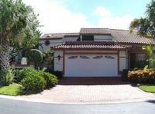 22712 Caravelle Cir, Boca Raton, FL 33433