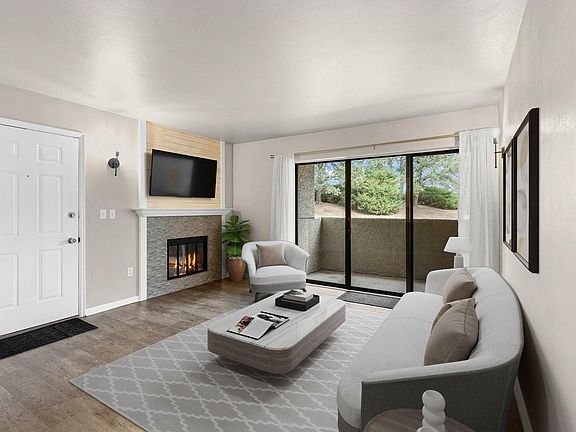 4th image of 60 S Boulder Cir #6015