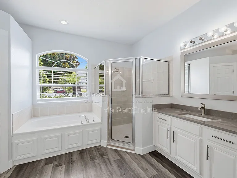 15601 Grays Harbor Way — Photo 33