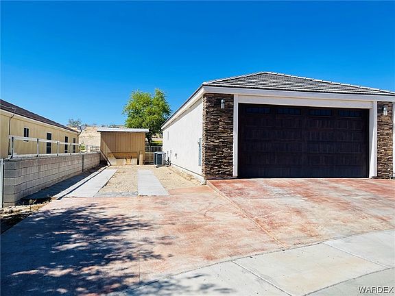 5th image of 2113 E Mesa Vista Place