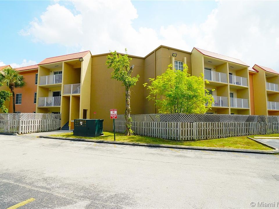 1st image of 5201 Geneva Way APT 309