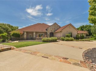 820 Mount Gilead Rd, Keller, TX 76248