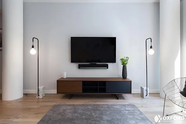 Rented by Oxford Property Group | media 20