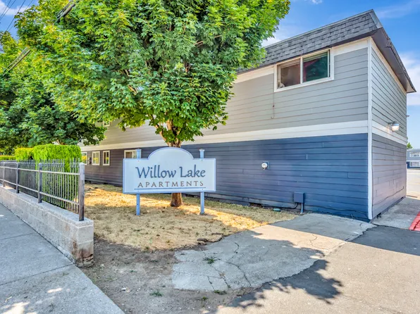 760 Plymouth Dr NE, Salem, OR 97303