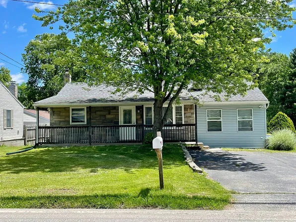 2725 Oakland Rd, Dover, PA 17315