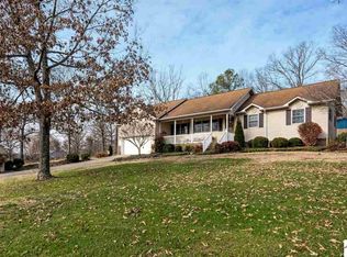 21 Lovers Ln, Benton, KY 42025