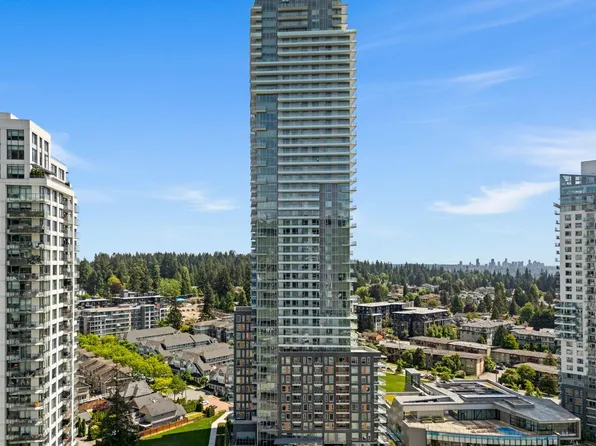 567 Emerson St #2002, Coquitlam, BC V3J 0G3