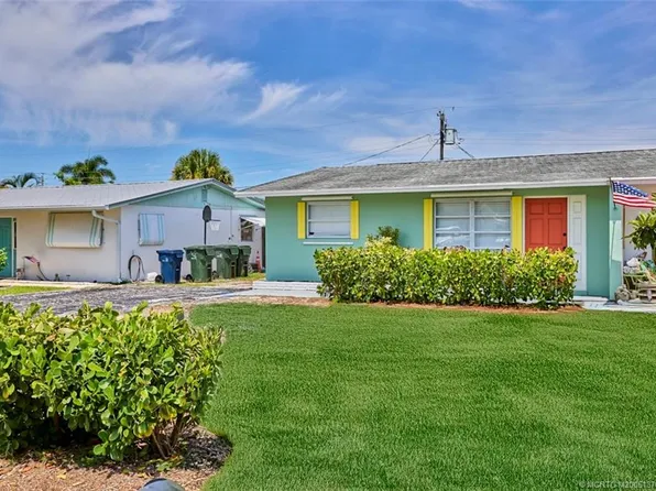 417 SE Southeast Central Pkwy, Stuart, FL 34994