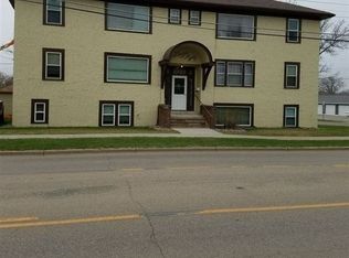 421 University Ave W #2, Minot, ND 58703
