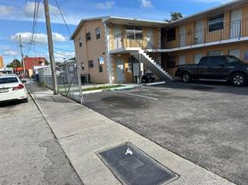 750 NW 56th St