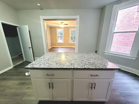 2nd image of 2902 Barton Ave #B