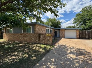 2732 66th St, Lubbock, TX 79413