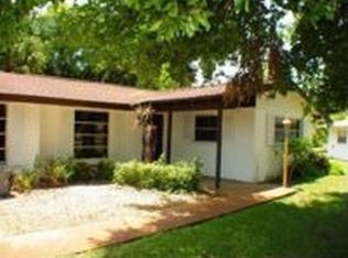 164 Golf Club Ln, Venice, FL 34293