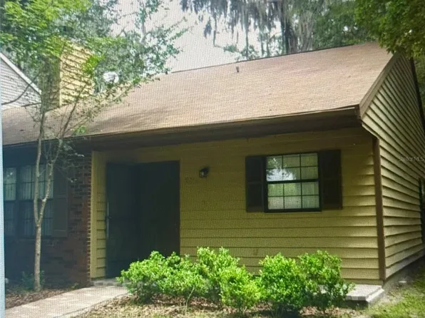 971 Village Dr, Brooksville, FL 34601