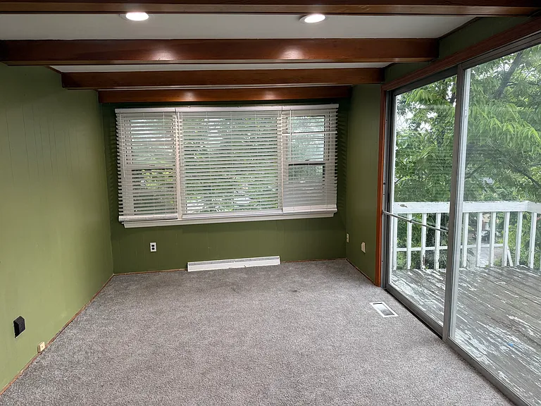 401 Hyde Park Dr — Photo 11