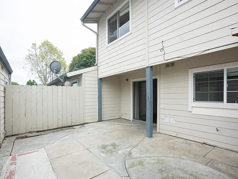 32270 Mercury Way — Photo 15