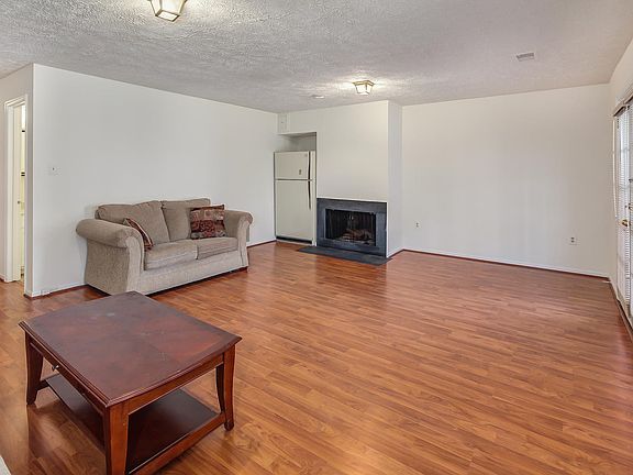 5th image of 7529 Coddle Harbor Ln