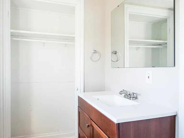 2619 Josephine St — Photo 14