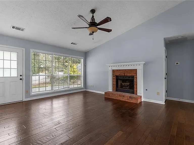 760 Trellis Pond Ct #4 — Photo 7
