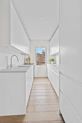 Rented by Compass | media 22