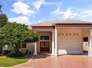 1075 Motorcoach Dr, Polk City, FL 33868