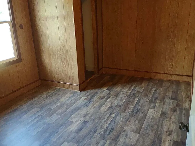 115 Chatham Dr — Photo 15