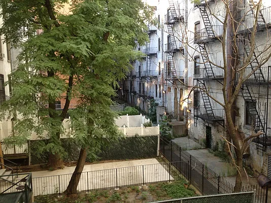 Rented by Bohemia Realty Group | media 50