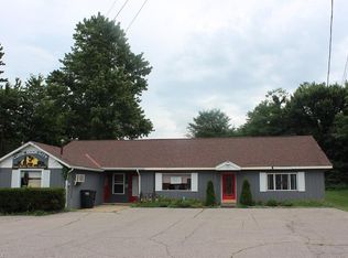 2601 Hubbard Rd, Madison, OH 44057