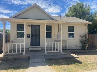 470 E St, Patterson, CA 95363