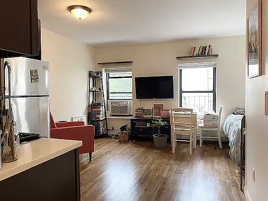 Rented by Corcoran | media 12