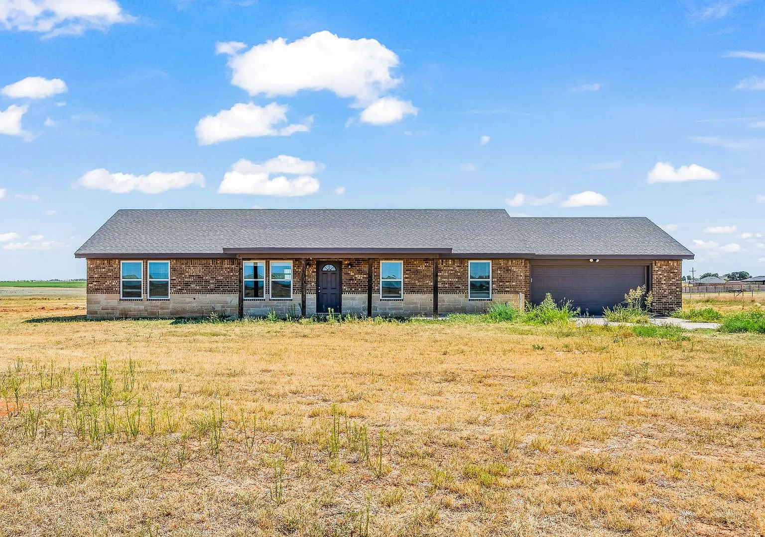 Country Living In Idalou ISD! — Photo 1