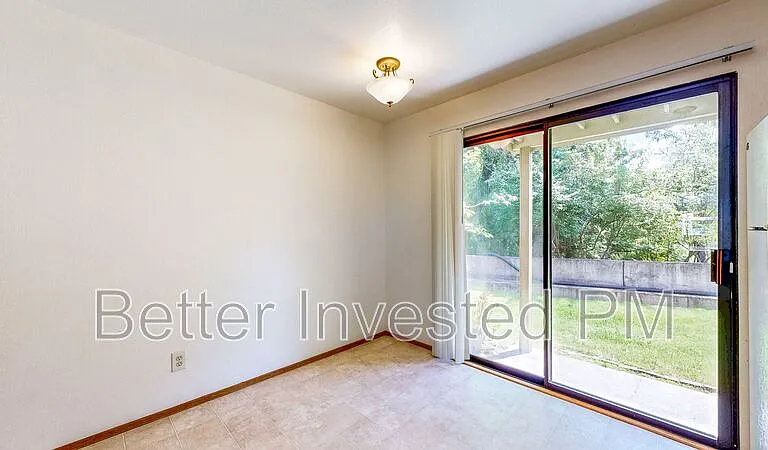 5222 Fulton Rd #7 — Photo 4