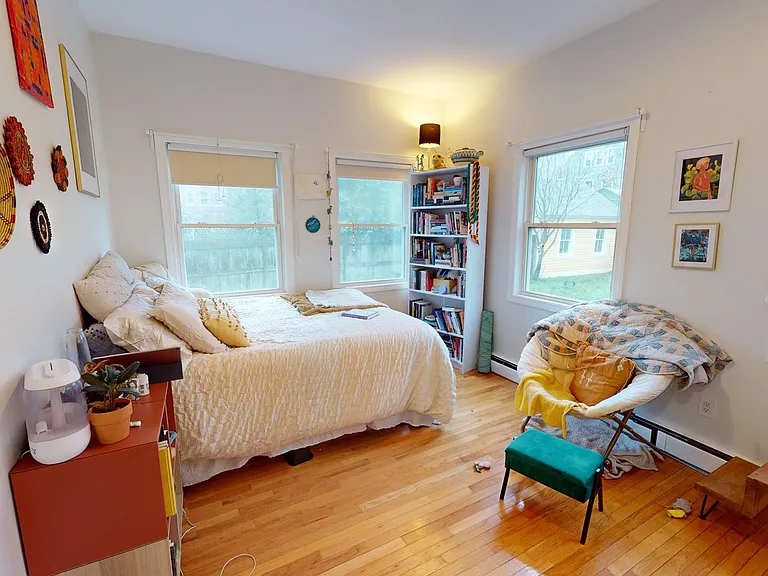 208 Canner St — Photo 26