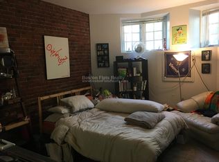 164 Saint Botolph St #1D, Boston, MA 02115