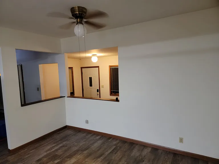 161 Maple St #L — Photo 3