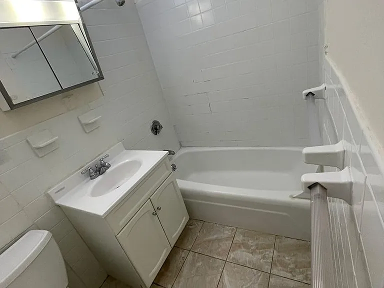 88 Gardner St #2B — Photo 5