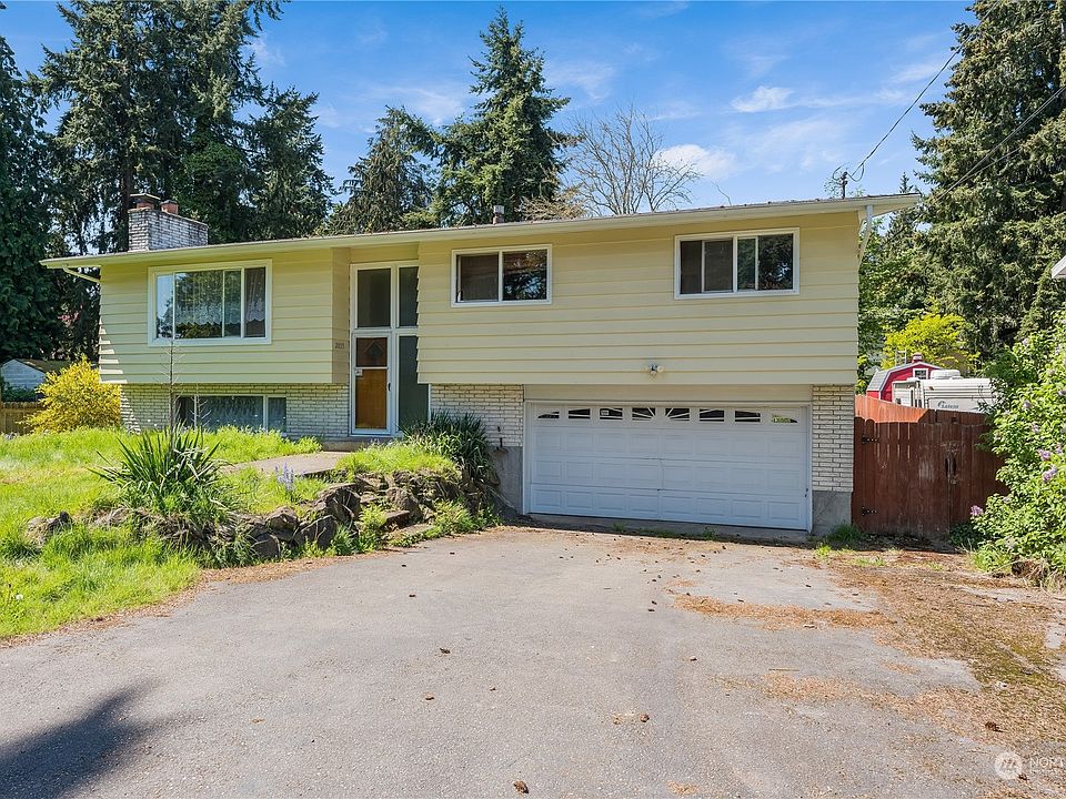 1st image of 20115 10th Avenue S