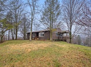 2387 Fairhill Rd, Sewickley, PA 15143