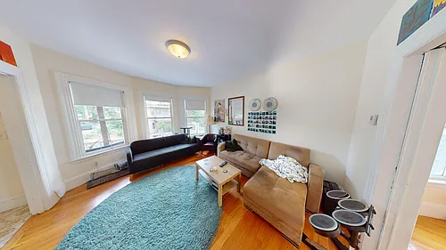 1 Woodstock Ave #A Photo 1
