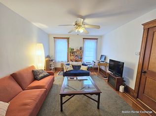 130 Summer St #3, Somerville, MA 02143