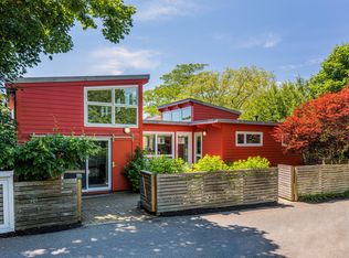 8 Priscilla Alden Rd, Provincetown, MA 02657