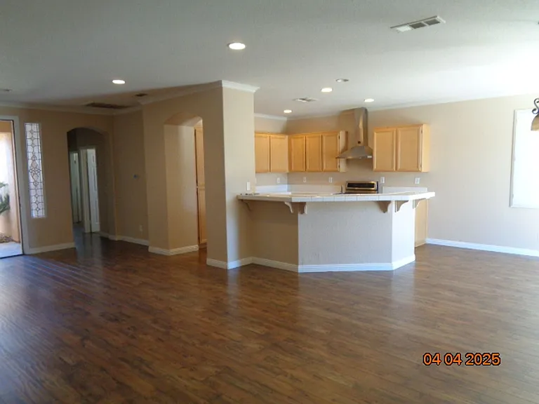 42944 Edson Ave — Photo 3