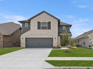 748 Hidden Feather Dr, Lavon, TX 75166