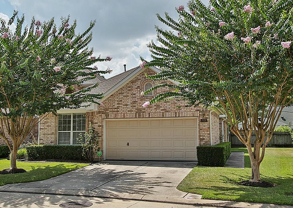 1st image of 2026 Marchwood Manor Dr
