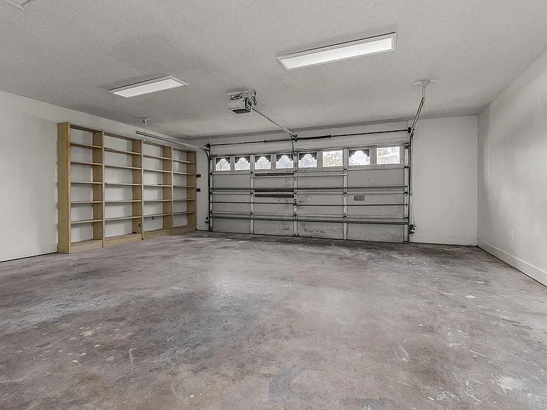 103 Villacrest Dr — Photo 24